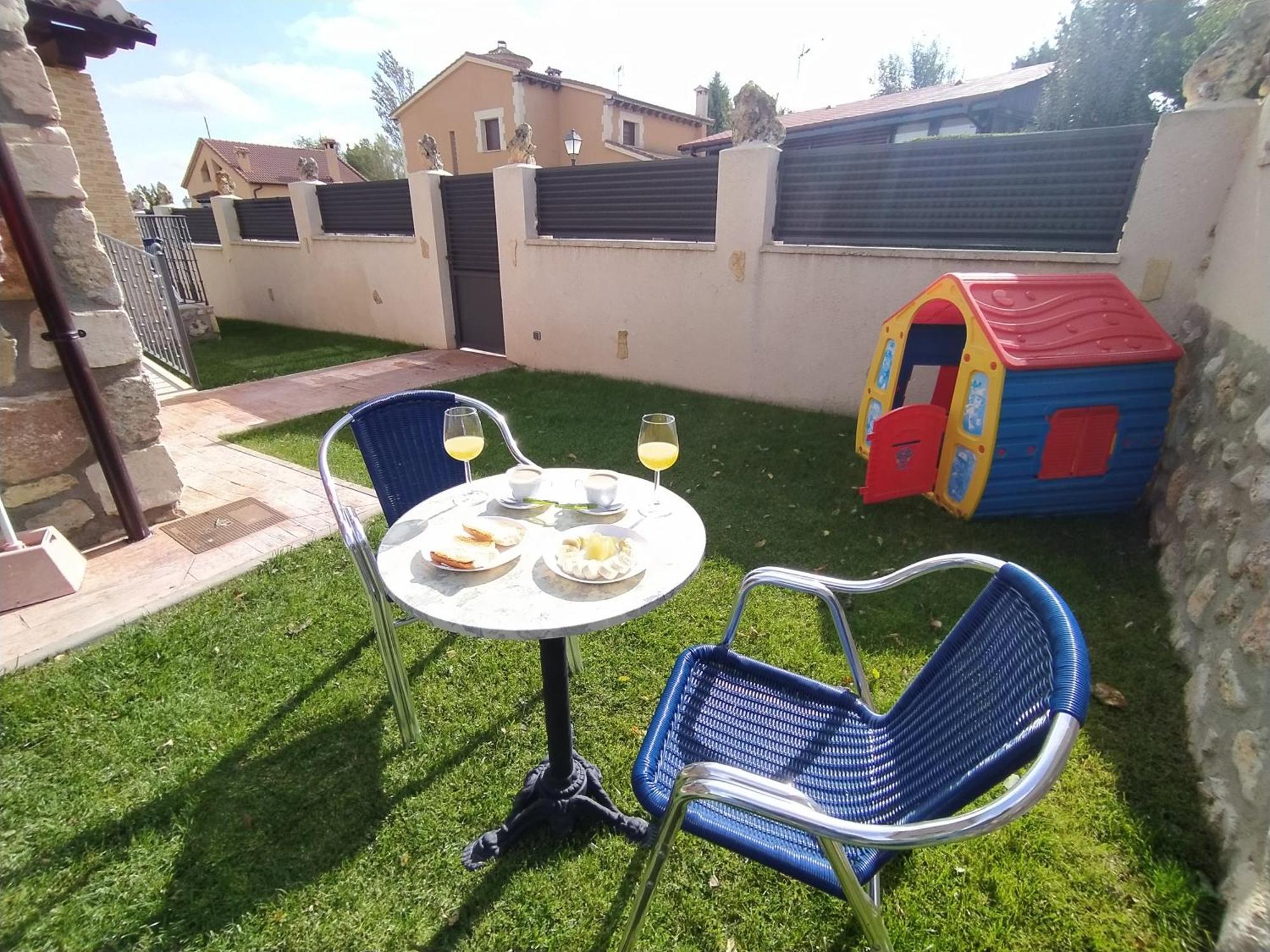 Casa Entre Hoces10-12Paxjardin Y Barbacoa Βίλα Fuentemizarra Εξωτερικό φωτογραφία